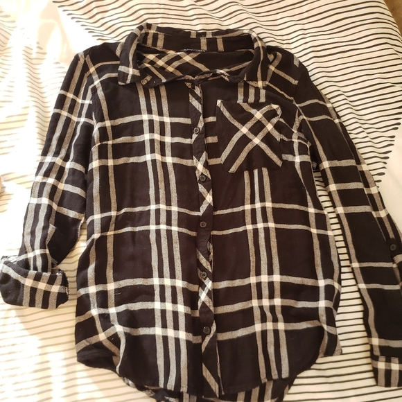 Perfect Fall Button Up - Picture 1 of 2